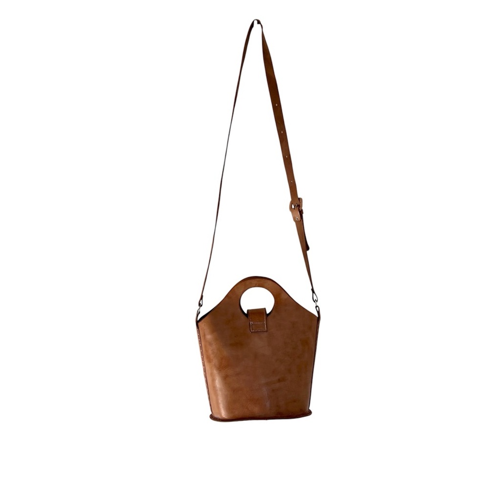 Elegant Leather Handbag Handmade in Mexico - Picture 3 of 6